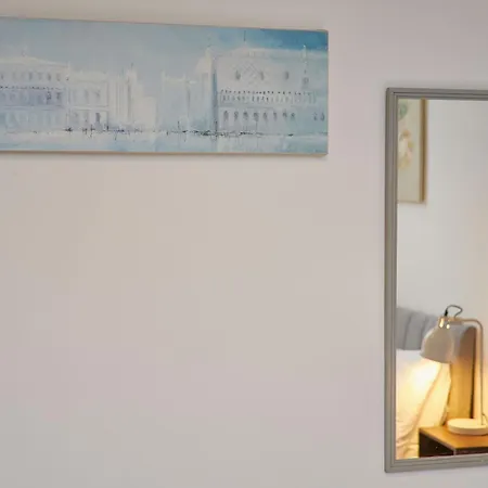 House Hotel 3*